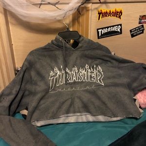 Cropped thrasher hoodie